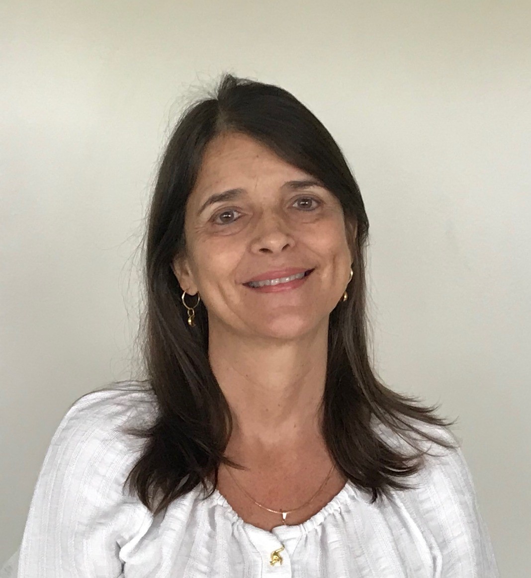Prof. Dra. Liliam Fernandes Oliveira